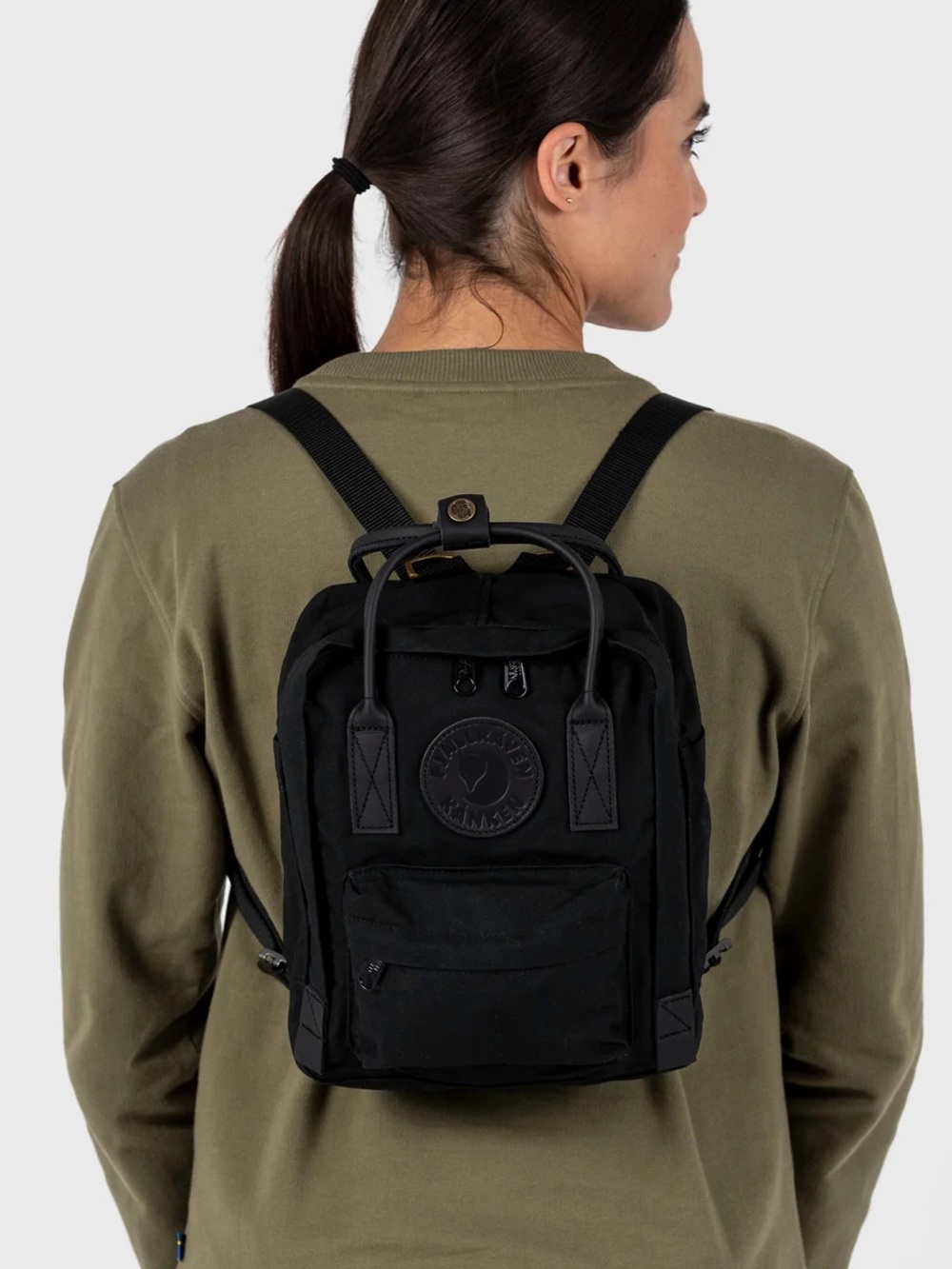 Fjallraven Kanken G-1000 Mini Backpack in Black NO. 2 SLING Hiking TRAVEL $110